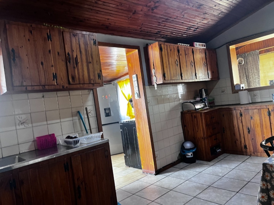 3 Bedroom Property for Sale in Algoa Park Eastern Cape